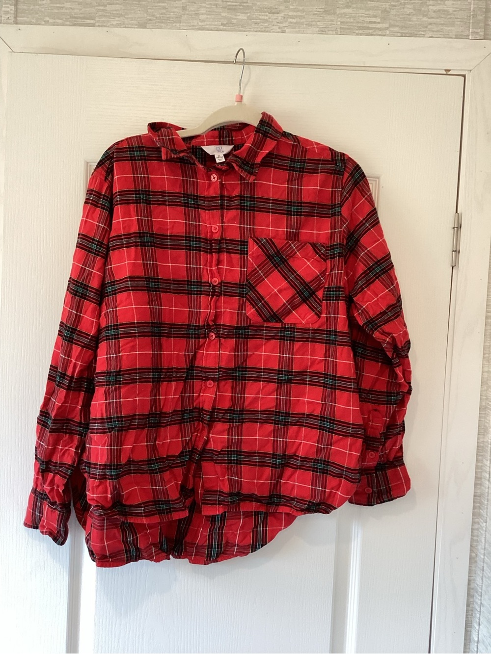 Time and Tru Red Plaid Button-Up Shirt XL EUC